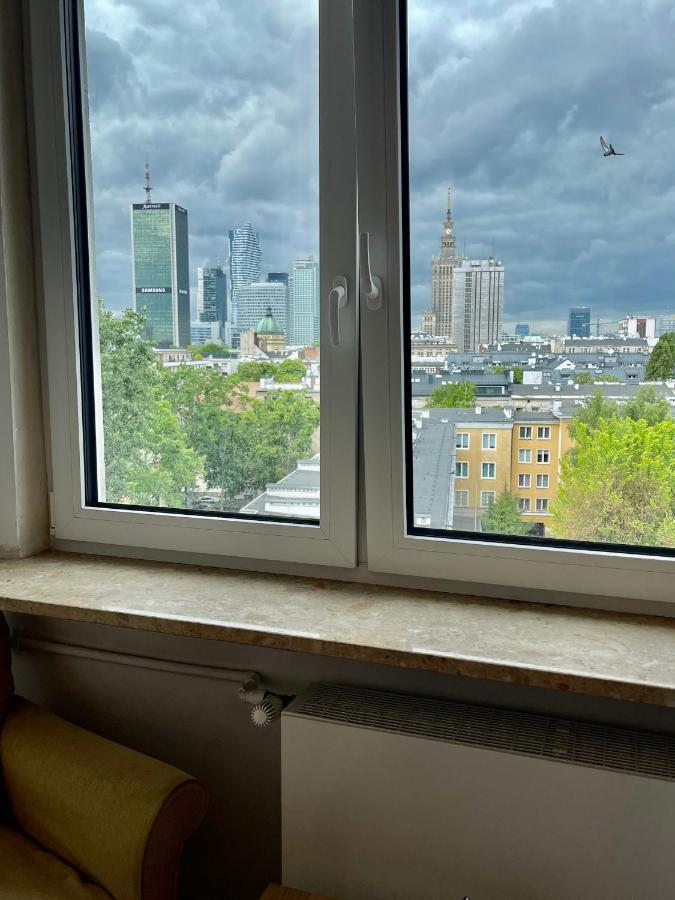 Super Beauty Metro Wifi 65'Tv Netflix Hbo Appletv+ Apartment Warsaw Exterior photo