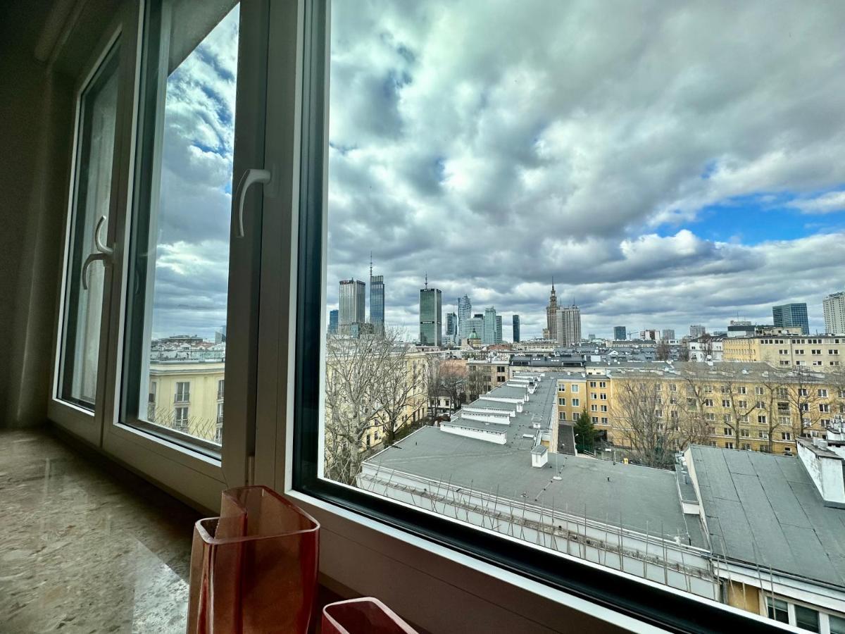 Super Beauty Metro Wifi 65'Tv Netflix Hbo Appletv+ Apartment Warsaw Exterior photo